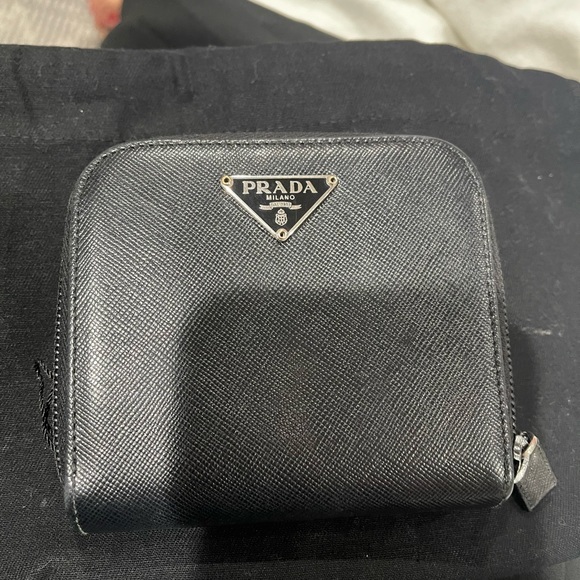 Small leather wallet - Picture 1 of 2